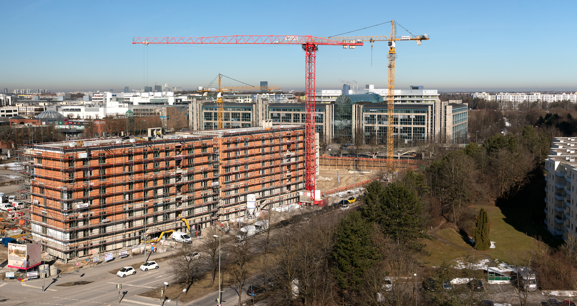 15.02.2019 - Blick auf die Baustelle LOGE No.1 und LOGE No2 und dem GEWOFAG-Bau