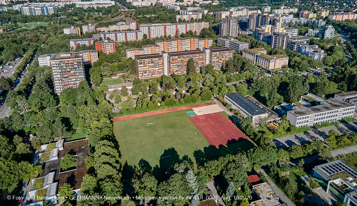 16.08.2020 - Baustelle zur Grundschule am Karl-Marx-Ring 52-62 in Neuperlach