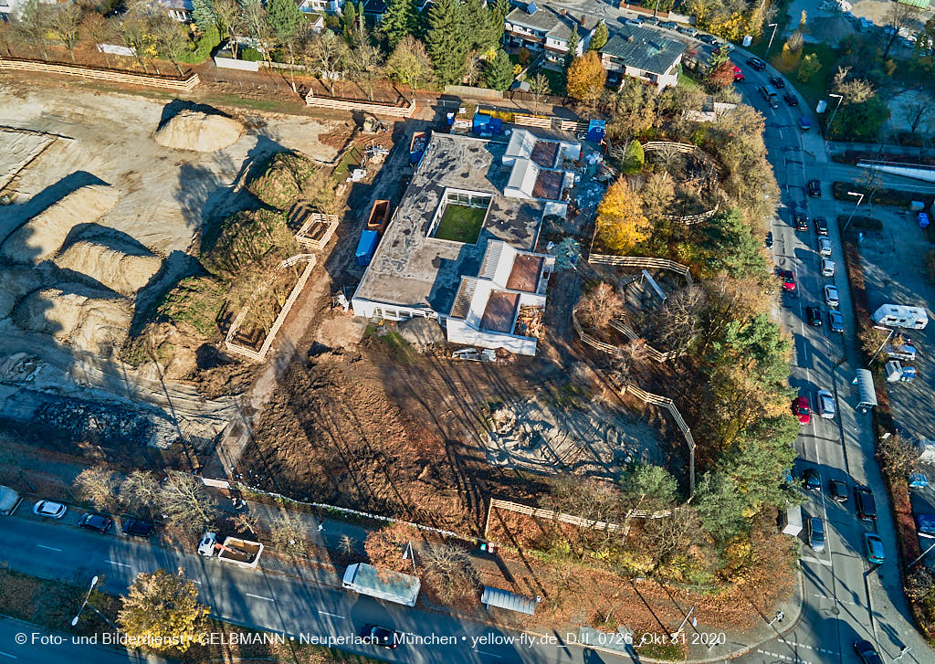31.10.2020 - Grundschule am Karl-Marx-Ring von Oben in Neuperlach