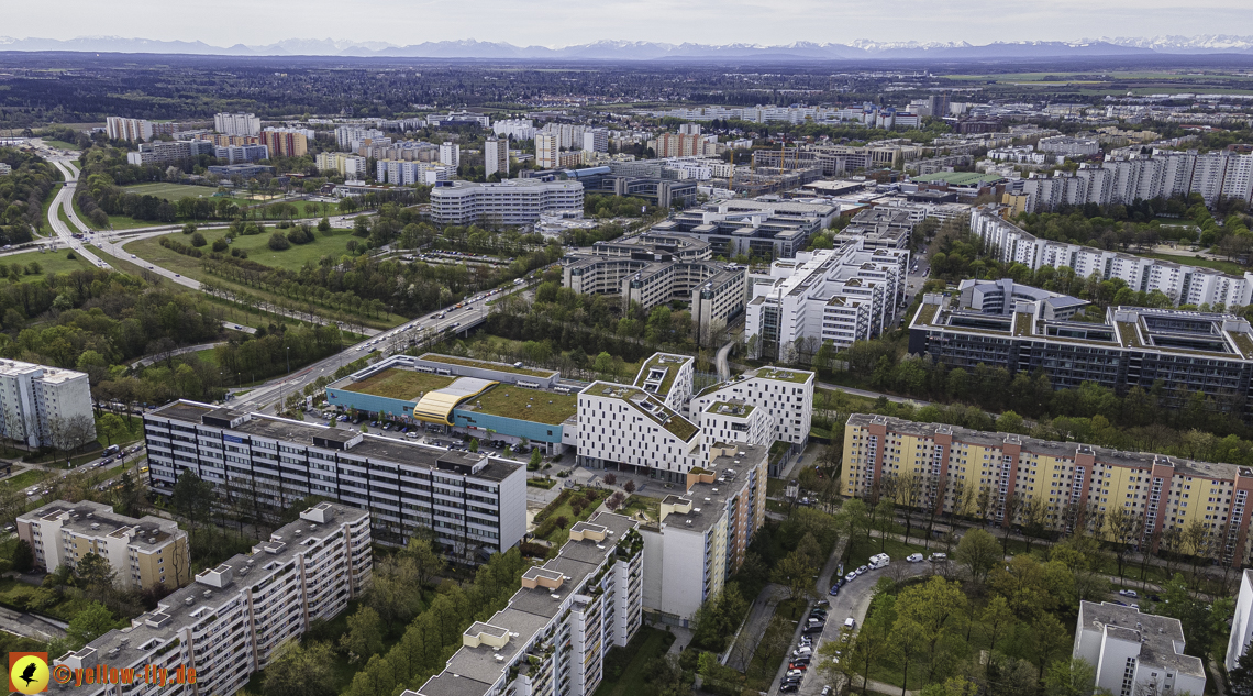 04.05.2021 - Baustelle im Plettzentrum zur Montessori-Schule Neuperlach
