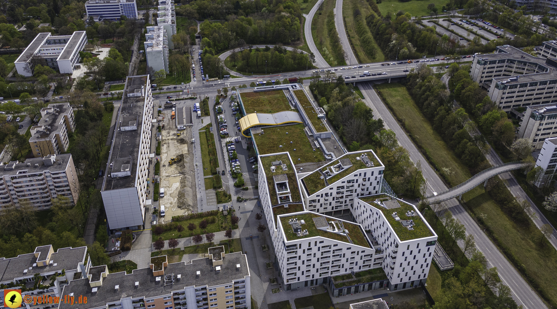 04.05.2021 - Baustelle im Plettzentrum zur Montessori-Schule Neuperlach