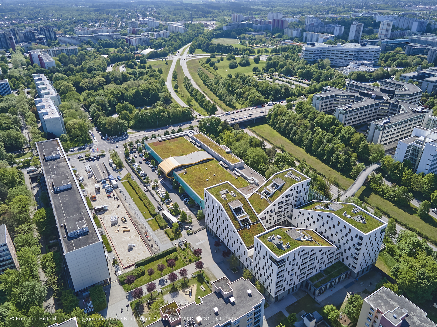 31.05.2021 - Plettzentrum und Wohnring in Neuperlach