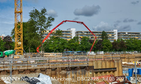 05.07.2021 - neuperlach.org.gelbmann.org zeigt aktuelle Baustellenfotos von der Grundschule am Karl-Marx-Ring in Neuperlach
