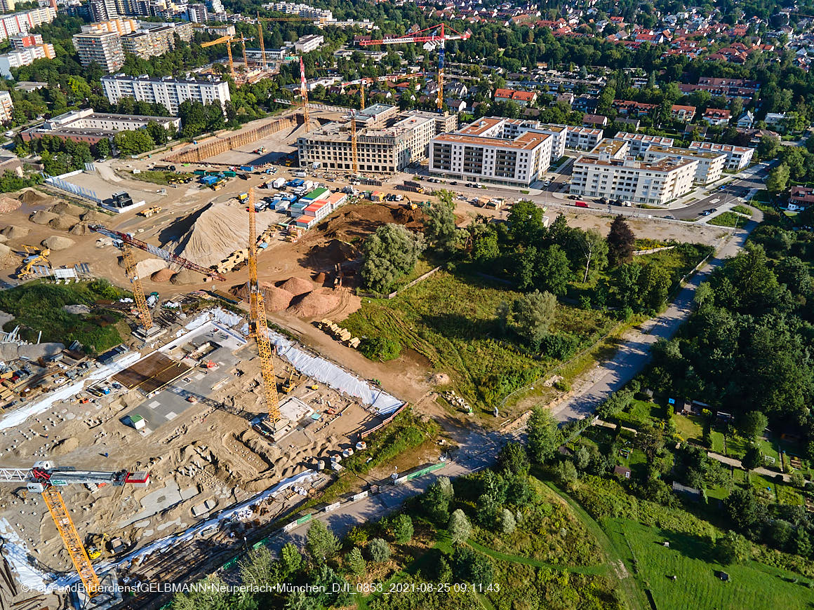 25.08.2020 - Luftaufnahmen von der Baustelle PandionVerde in Neuperlach