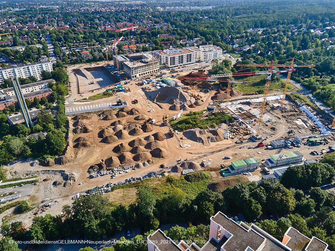 25.08.2020 - Luftaufnahmen von der Baustelle PandionVerde in Neuperlach