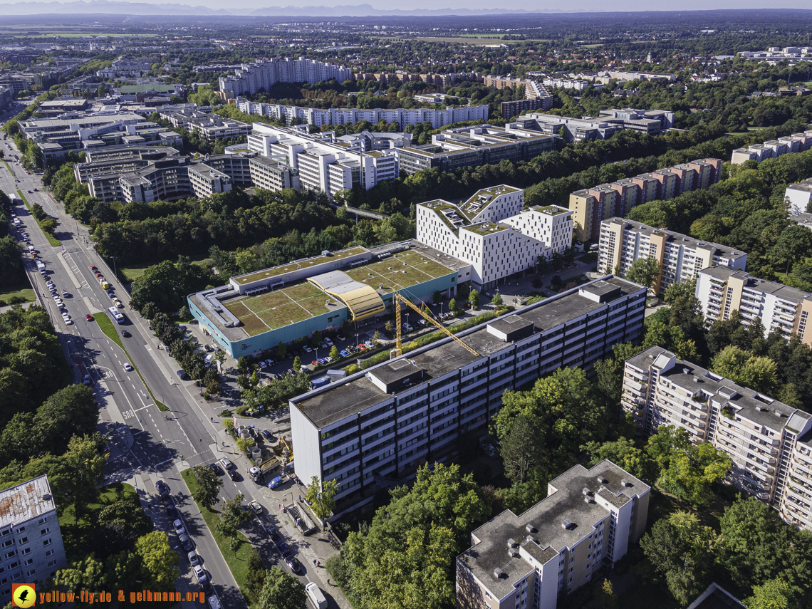 23.09.2021 - Quiddezentrum und Montessori-Schule in Neuperlach