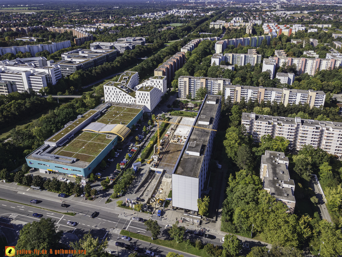 23.09.2021 - Quiddezentrum und Montessori-Schule in Neuperlach