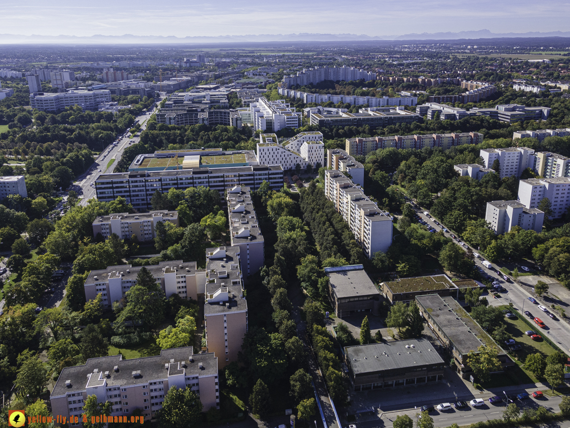 23.09.2021 - Quiddezentrum und Montessori-Schule in Neuperlach