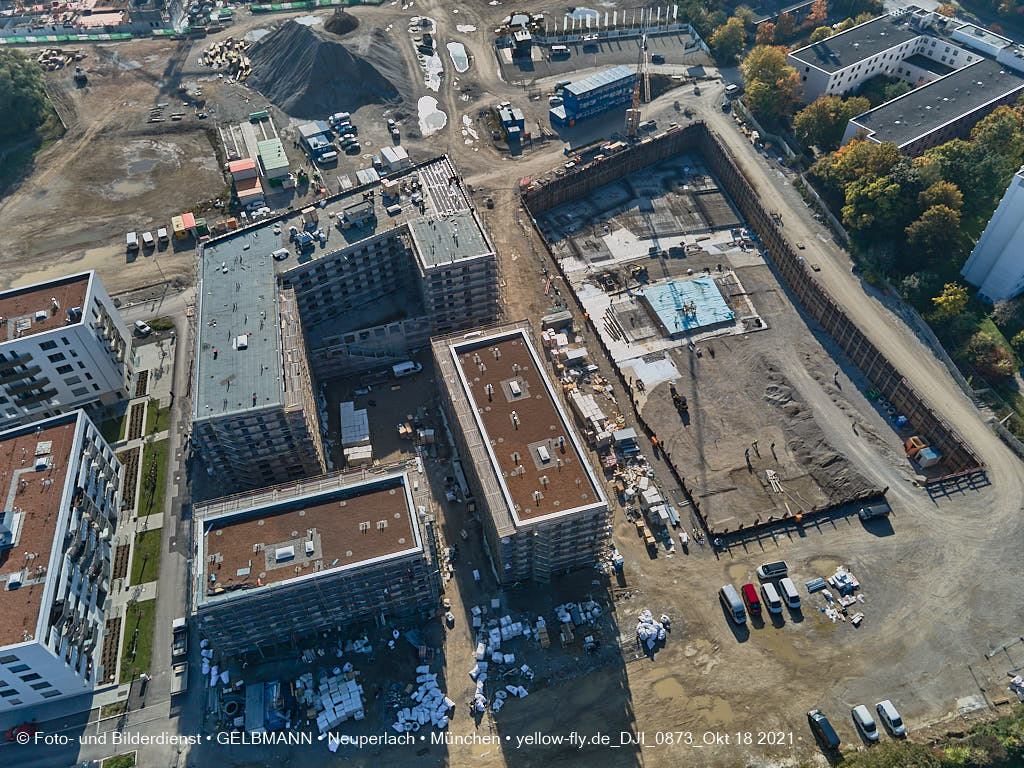 18.10.2021 - Baustelle „Das Duett” und „Townhouses”