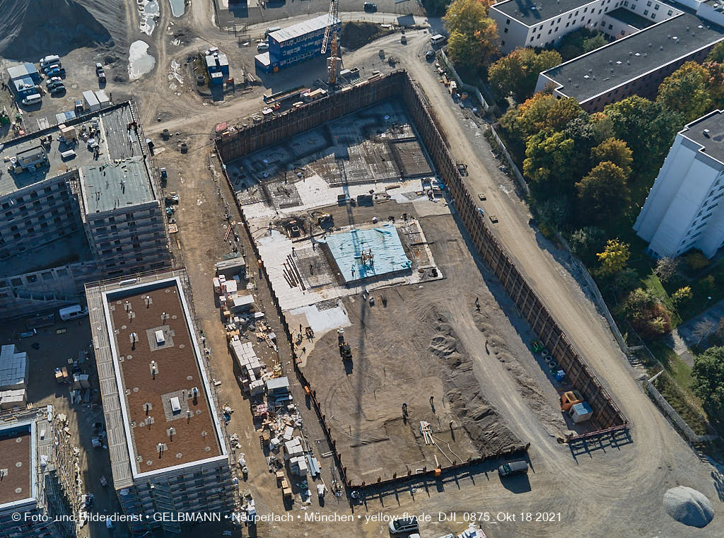 18.10.2021 - Baustelle „Das Duett” und „Townhouses”