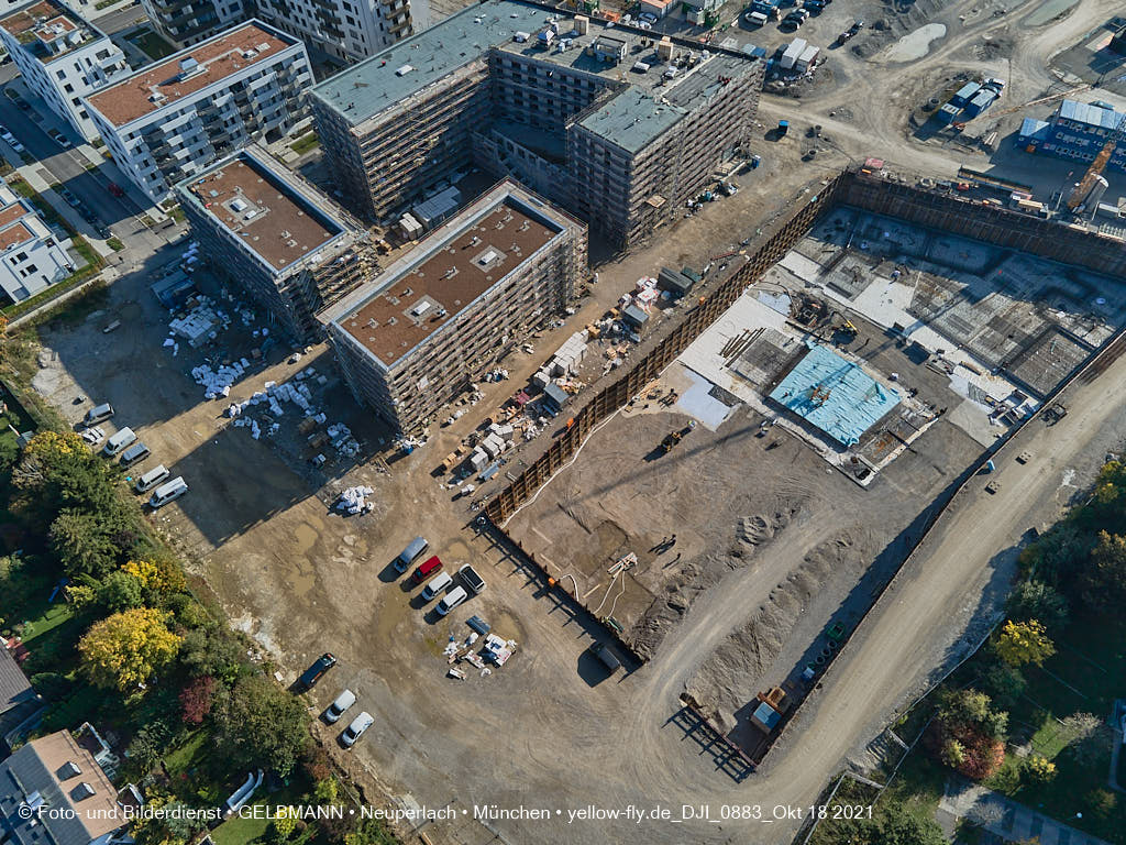 18.10.2021 - Baustelle „Das Duett” und „Townhouses”