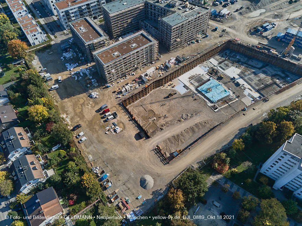 18.10.2021 - Baustelle „Das Duett” und „Townhouses”
