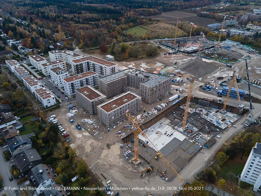 05.11.2021 - Baustelle Alexisquartier „Das Duett” in Neuperlach