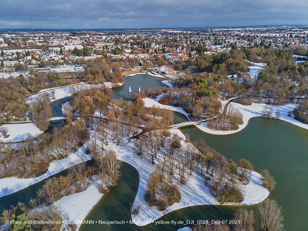 07.12.2021 -Der Ostparksee im Dezember 2021 in Neuperlach