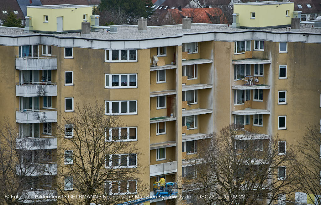 15.02.2022 - Kreissäge an der Großsanierung am Karl-Marx-Ring