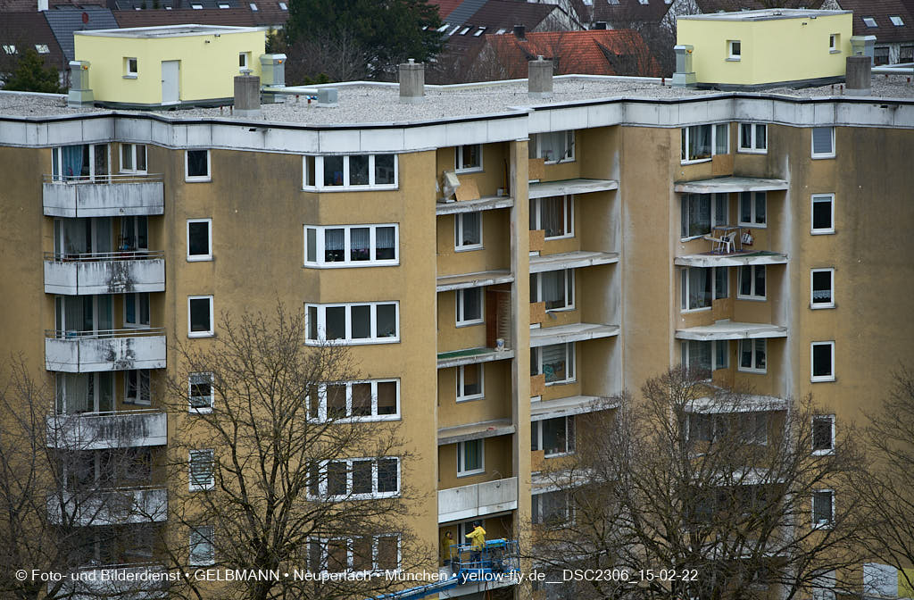 15.02.2022 - Kreissäge an der Großsanierung am Karl-Marx-Ring