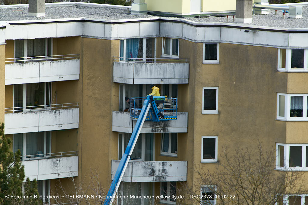 15.02.2022 - Kreissäge an der Großsanierung am Karl-Marx-Ring