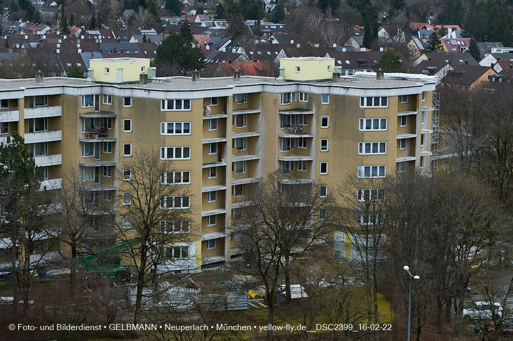 15.02.2022 - Kreissäge an der Großsanierung am Karl-Marx-Ring