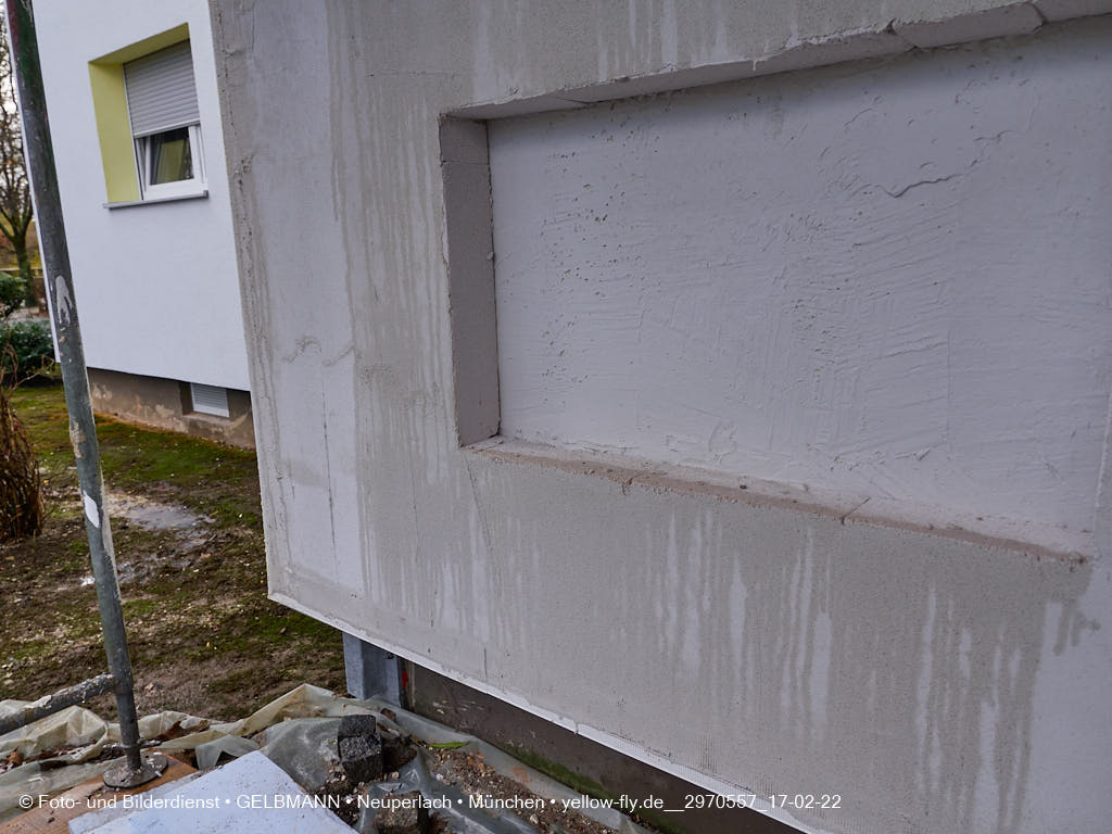 17.02.2022 - Kreissäge an der Großsanierung am Karl-Marx-Ring