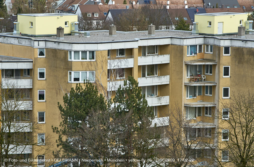 17.02.2022 - Kreissäge an der Großsanierung am Karl-Marx-Ring