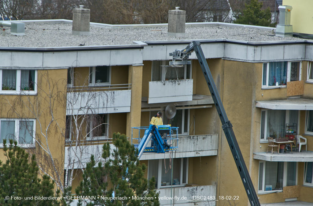 18.02.2022 - Kreissäge an der Großsanierung am Karl-Marx-Ring