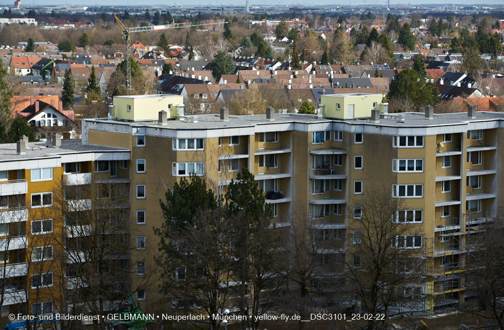 26.02.2022 - Kreissäge an der Großsanierung am Karl-Marx-Ring