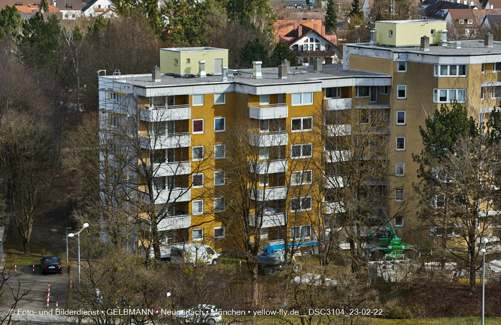26.02.2022 - Kreissäge an der Großsanierung am Karl-Marx-Ring