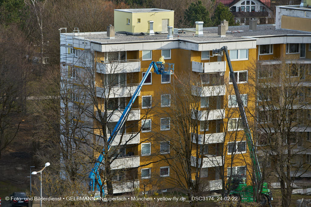 26.02.2022 - Kreissäge an der Großsanierung am Karl-Marx-Ring