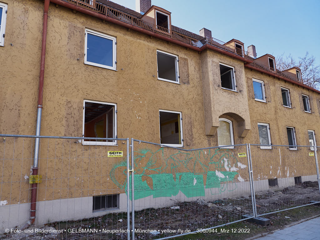 12.03.2022 - Abriss und Neubau der Maikäfersiedlung 
