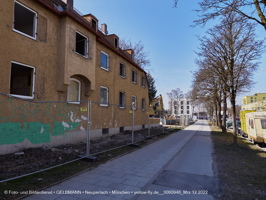 12.03.2022 - Abriss und Neubau der Maikäfersiedlung 
