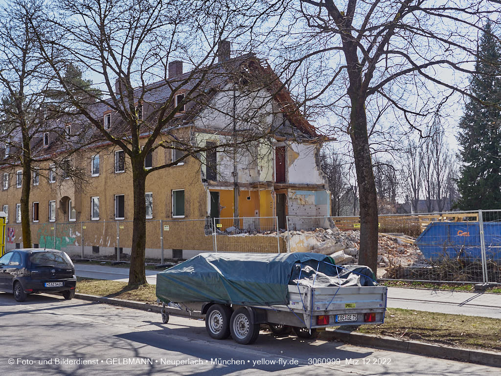 12.03.2022 - Abriss und Neubau der Maikäfersiedlung 
