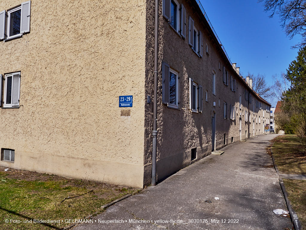 12.03.2022 - Abriss und Neubau der Maikäfersiedlung 