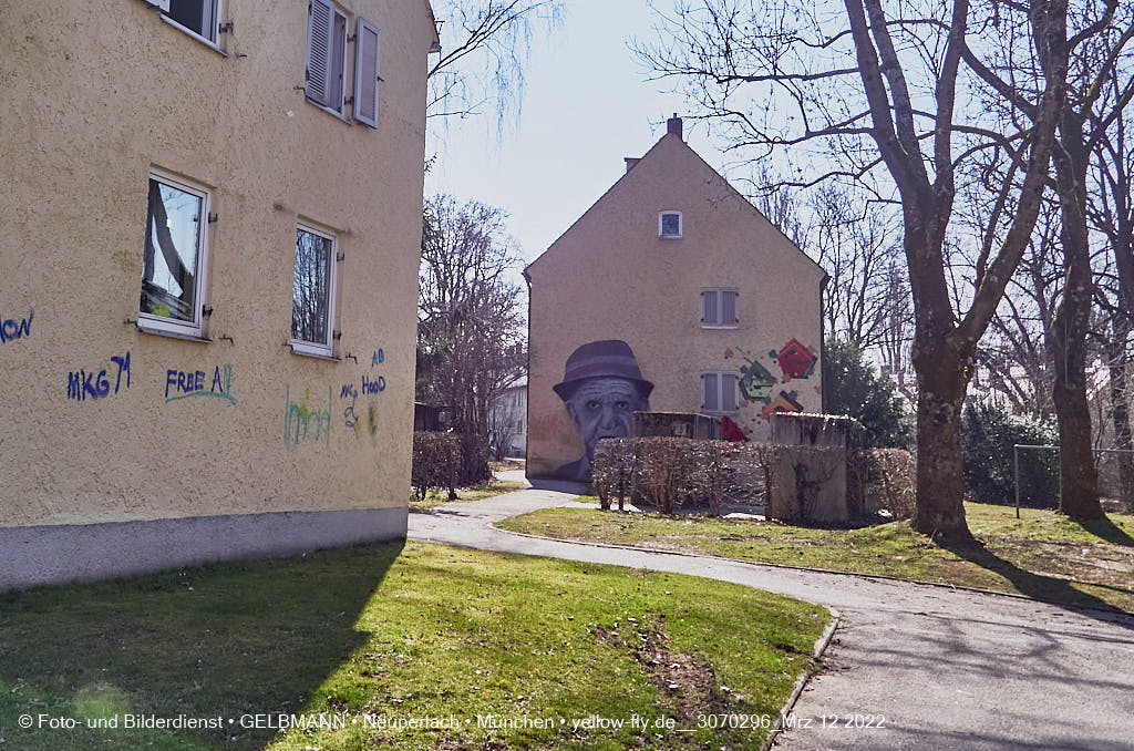 12.03.2022 - Abriss und Neubau der Maikäfersiedlung 