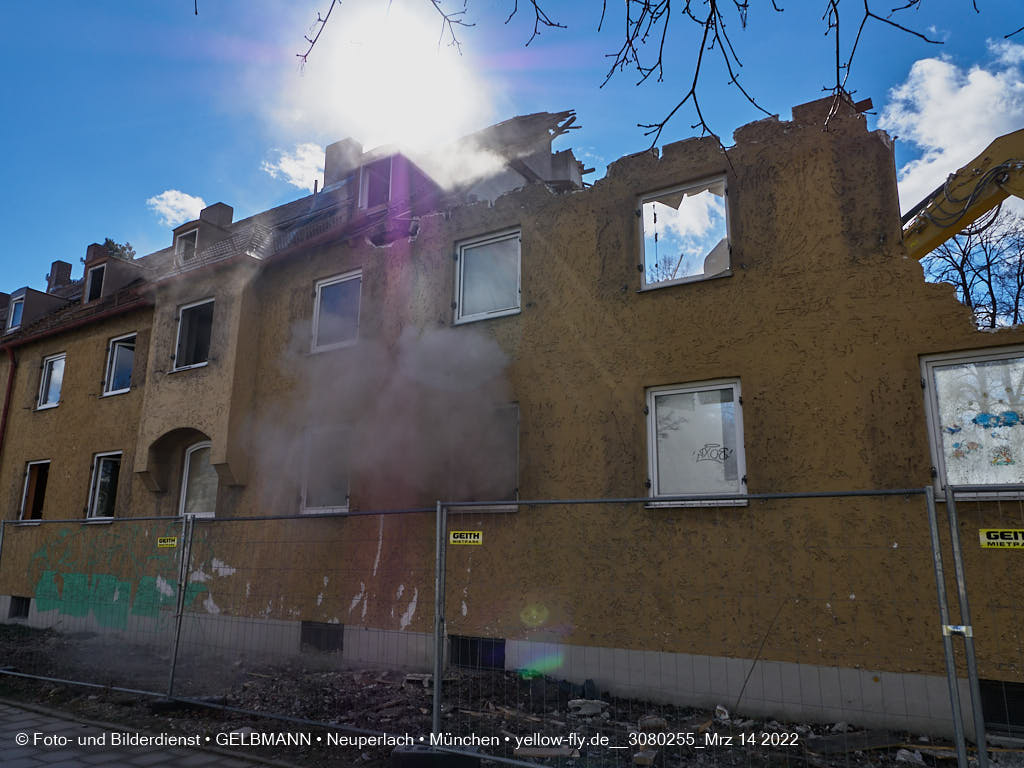 14.03.2022 - Abriss und Neubau der Maikäfersiedlung 