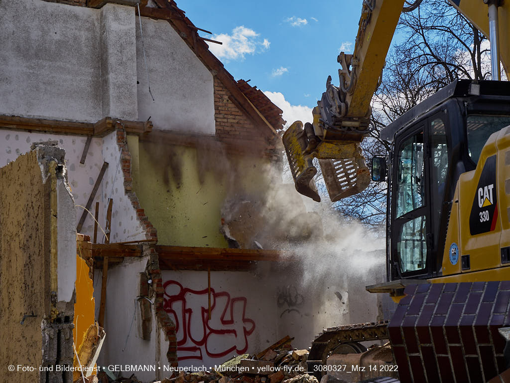 14.03.2022 - Abriss und Neubau der Maikäfersiedlung 