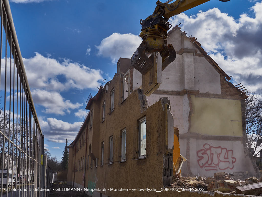 14.03.2022 - Abriss und Neubau der Maikäfersiedlung 