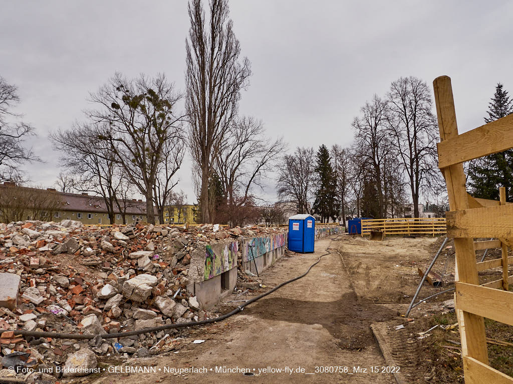 15.03.2022 - Abriss und Neubau der Maikäfersiedlung 