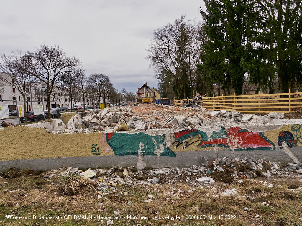 15.03.2022 - Abriss und Neubau der Maikäfersiedlung 