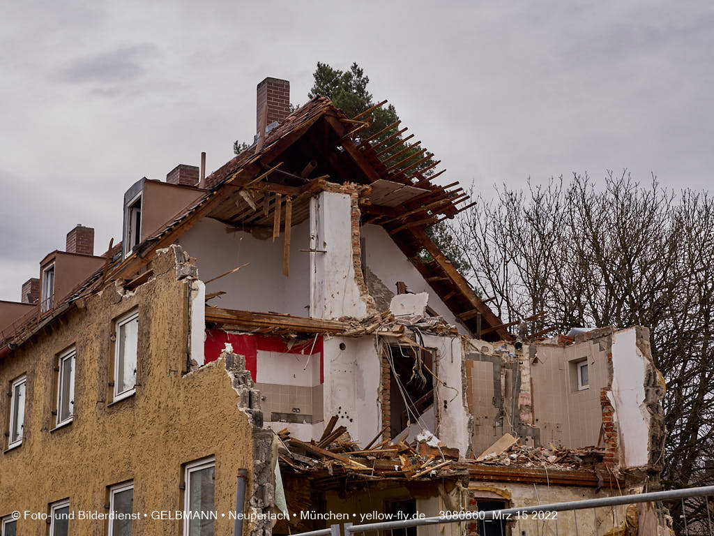 15.03.2022 - Abriss und Neubau der Maikäfersiedlung 
