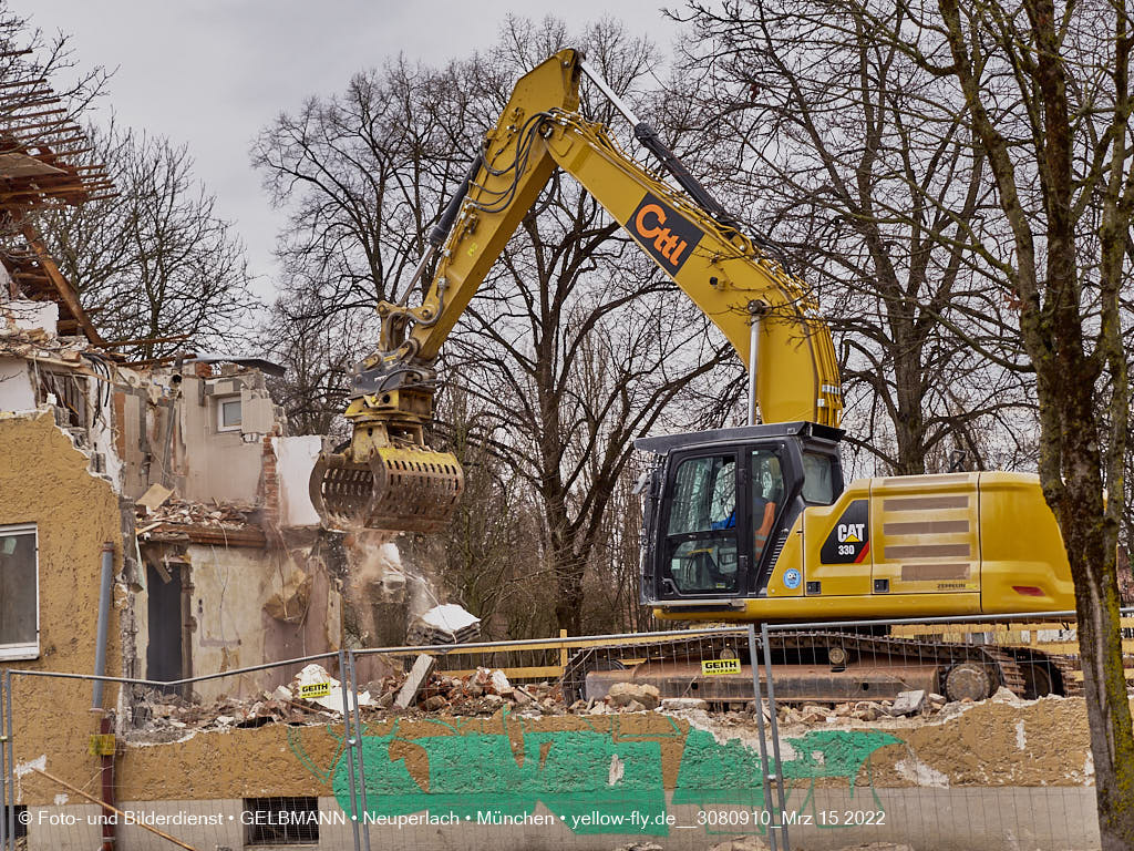 15.03.2022 - Abriss und Neubau der Maikäfersiedlung 