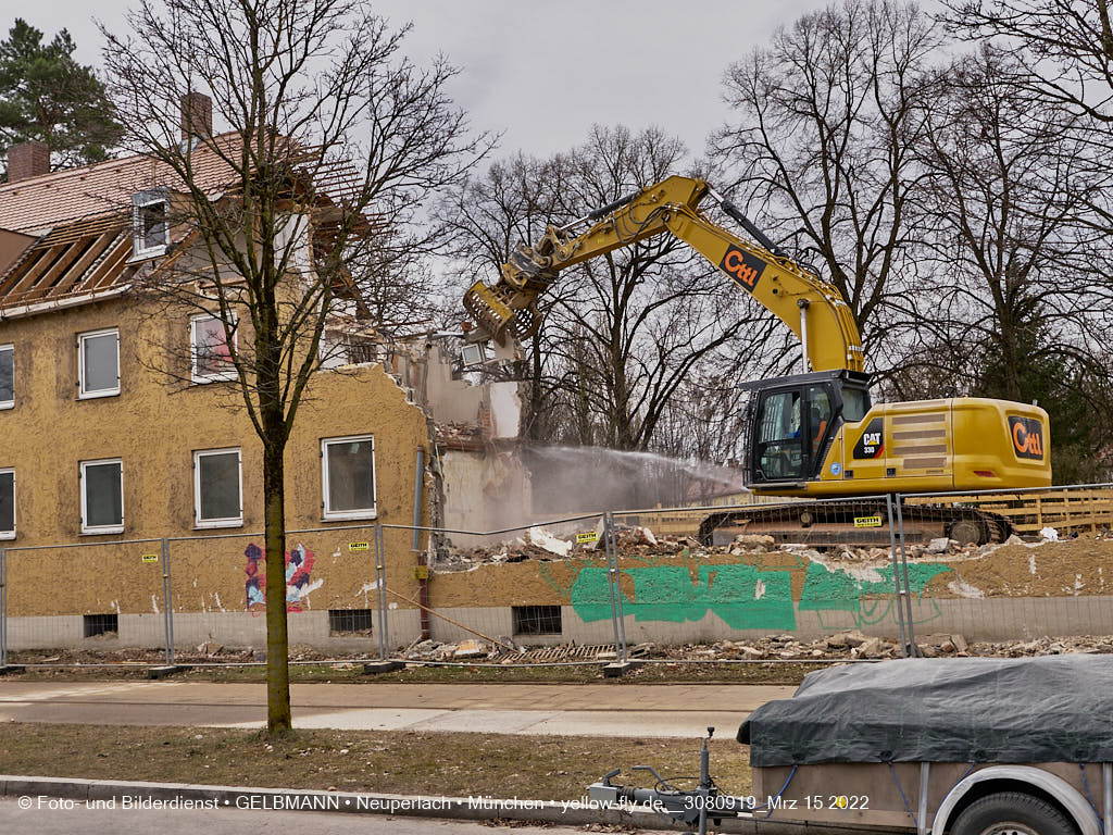 15.03.2022 - Abriss und Neubau der Maikäfersiedlung 