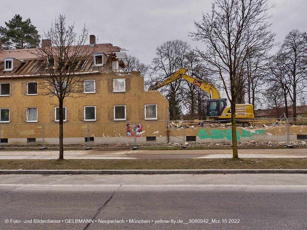 15.03.2022 - Abriss und Neubau der Maikäfersiedlung 
