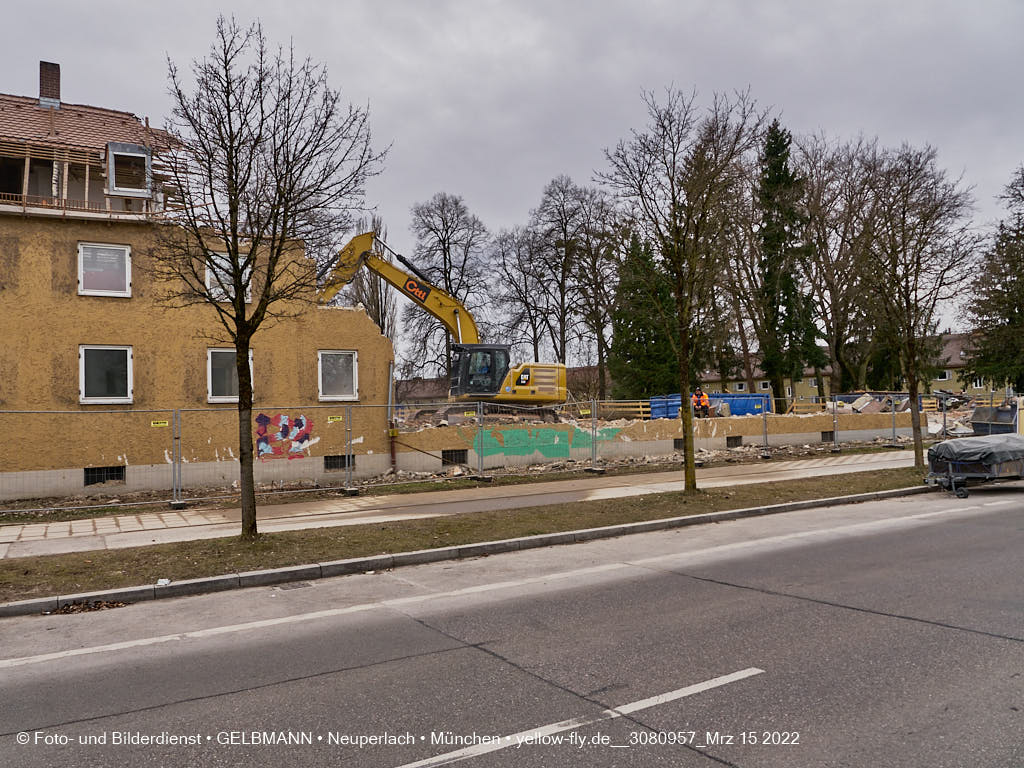 15.03.2022 - Abriss und Neubau der Maikäfersiedlung 