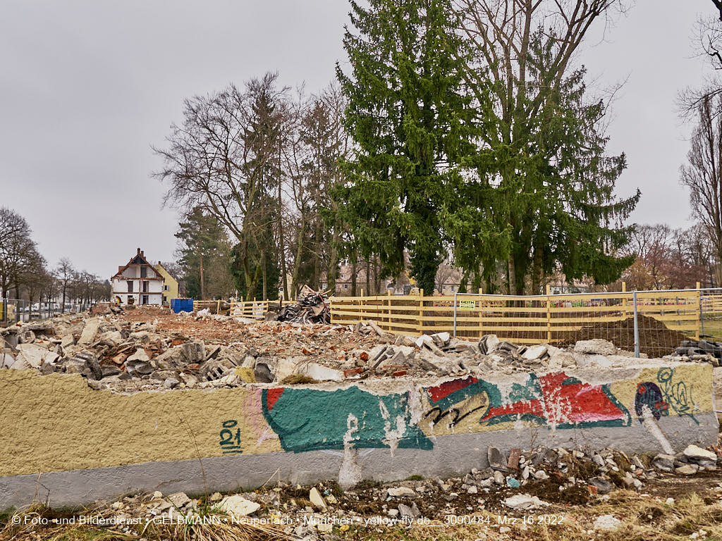 16.03.2022 - Abriss und Neubau der Maikäfersiedlung 