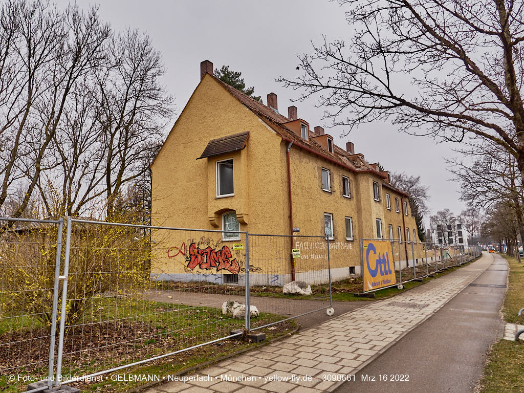 16.03.2022 - Abriss und Neubau der Maikäfersiedlung 