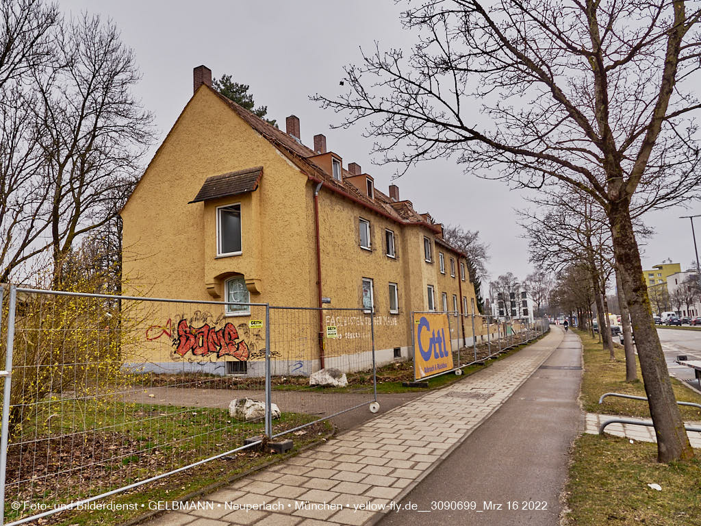 16.03.2022 - Abriss und Neubau der Maikäfersiedlung 