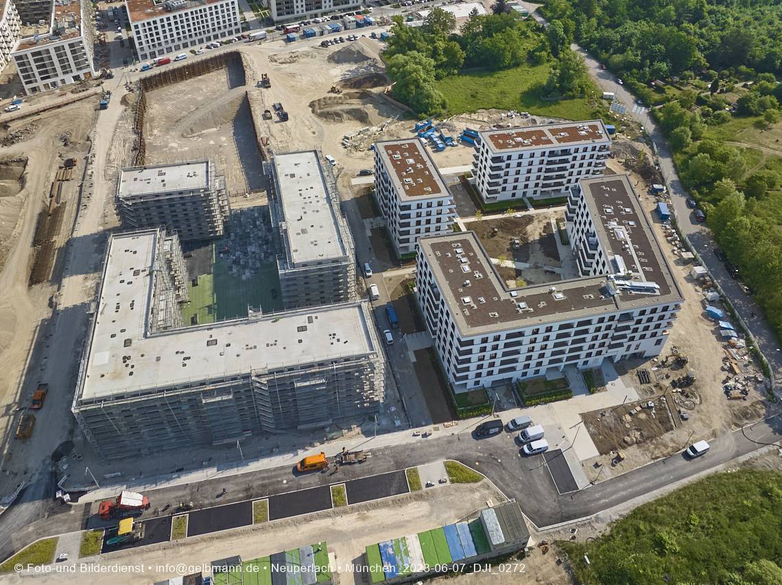 07.06.2023 - Aktuelle Luftbilder aus dem Alexisquartier und Pandion Verde in Neuperlach in München