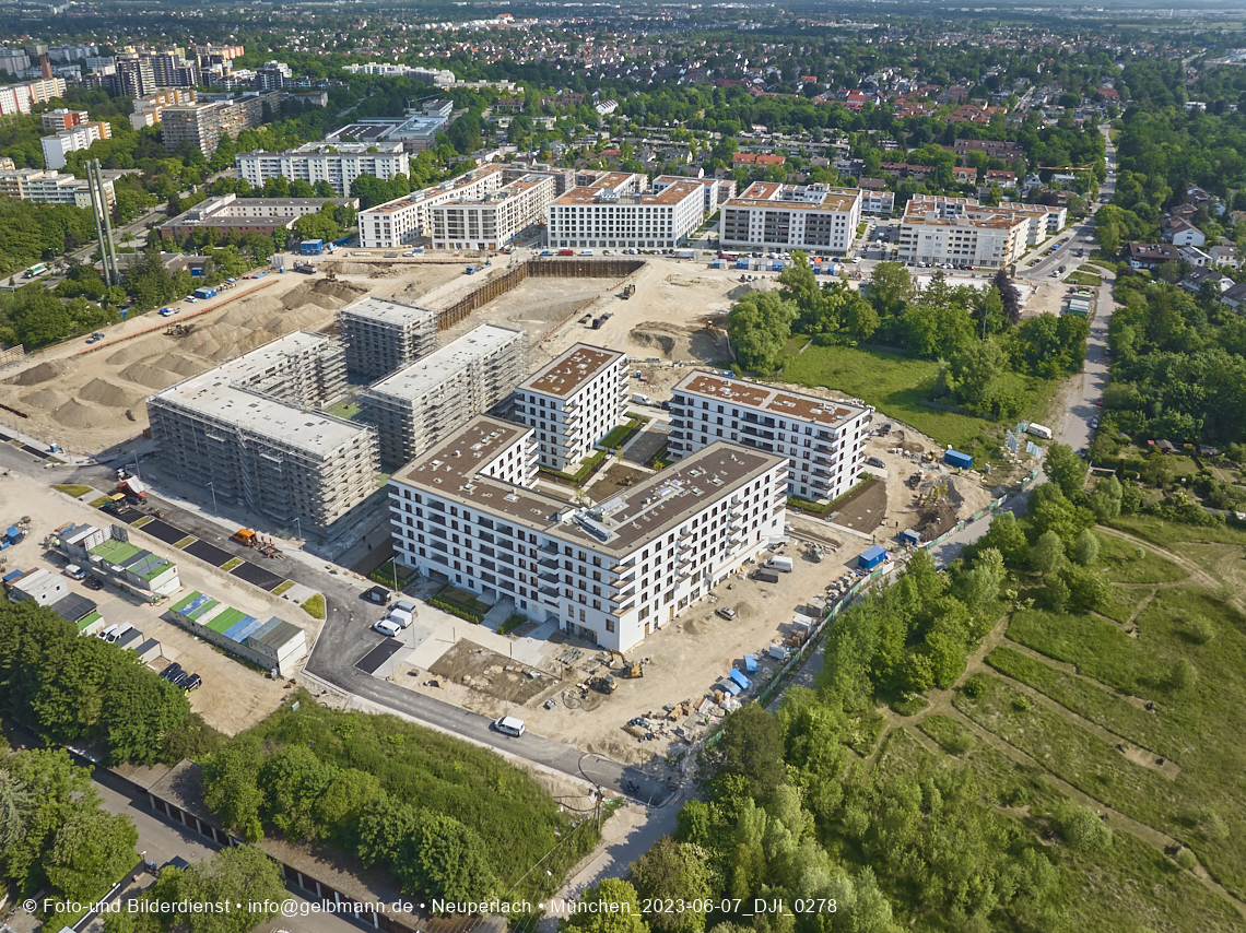 07.06.2023 - Aktuelle Luftbilder aus dem Alexisquartier und Pandion Verde in Neuperlach in München