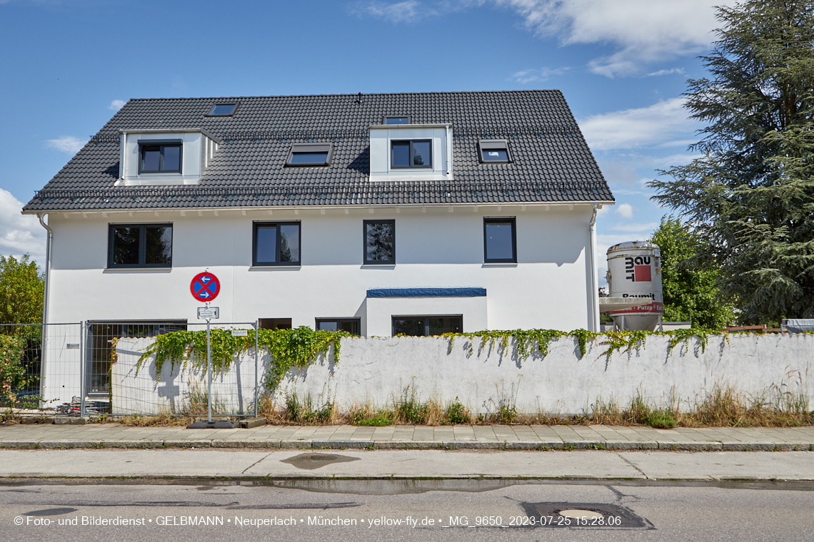 25.07.2023 - Baustelle in der Niederalmstraße 16 in Neuperlach