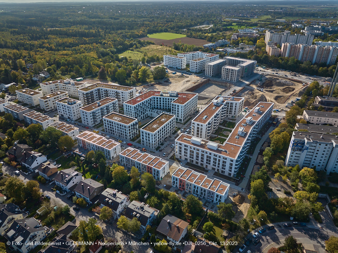 13.10.2023 - DEMOS-Baustelle und BayernHeim-Baustelle Alexisquartier udn Pandion Verde in Neuperlach